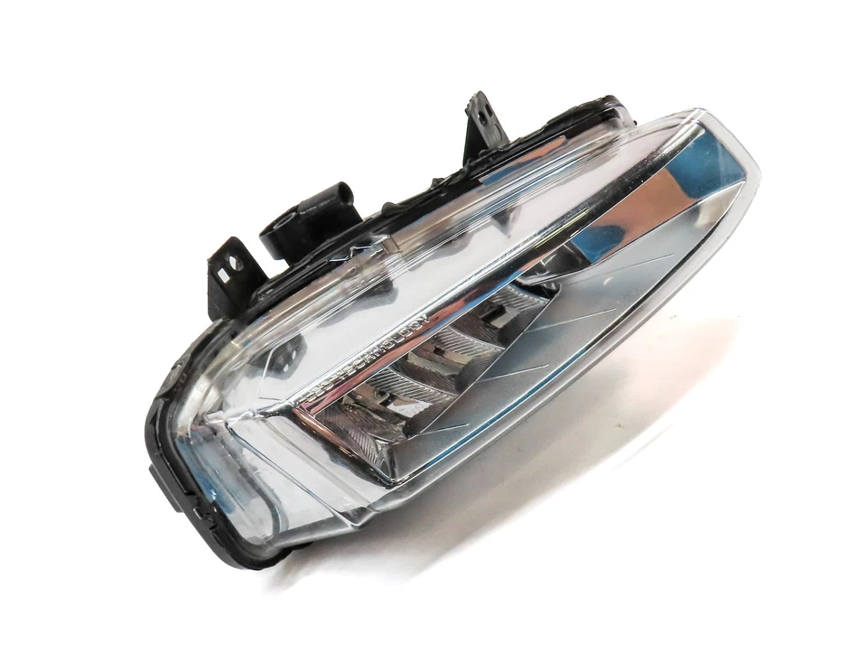 12-15 EVOQUE (L538) FRONT RIGHT PASSENGER DRL DAYTIME LED FOGLIGHT LIGHT LAMP - Image 3 of 4