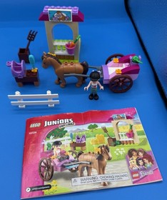 TWO (2) LEGO JUNIORS SETS 10726 STEPHANIE'S HORSE AND 10765 ARIEL'S CONCERT 100%