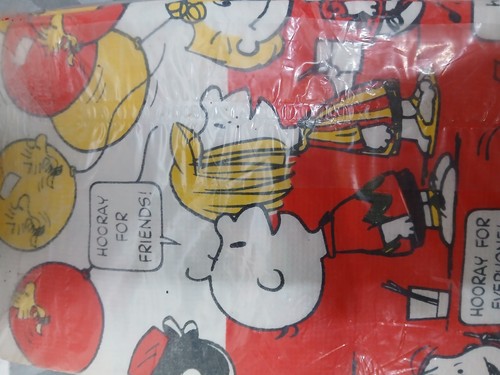 TRUE VTG - PEANUTS 60er 70er PAPIER PARTY TISCHDECKE IOP 60 X 102 NEU - Bild 2 von 3