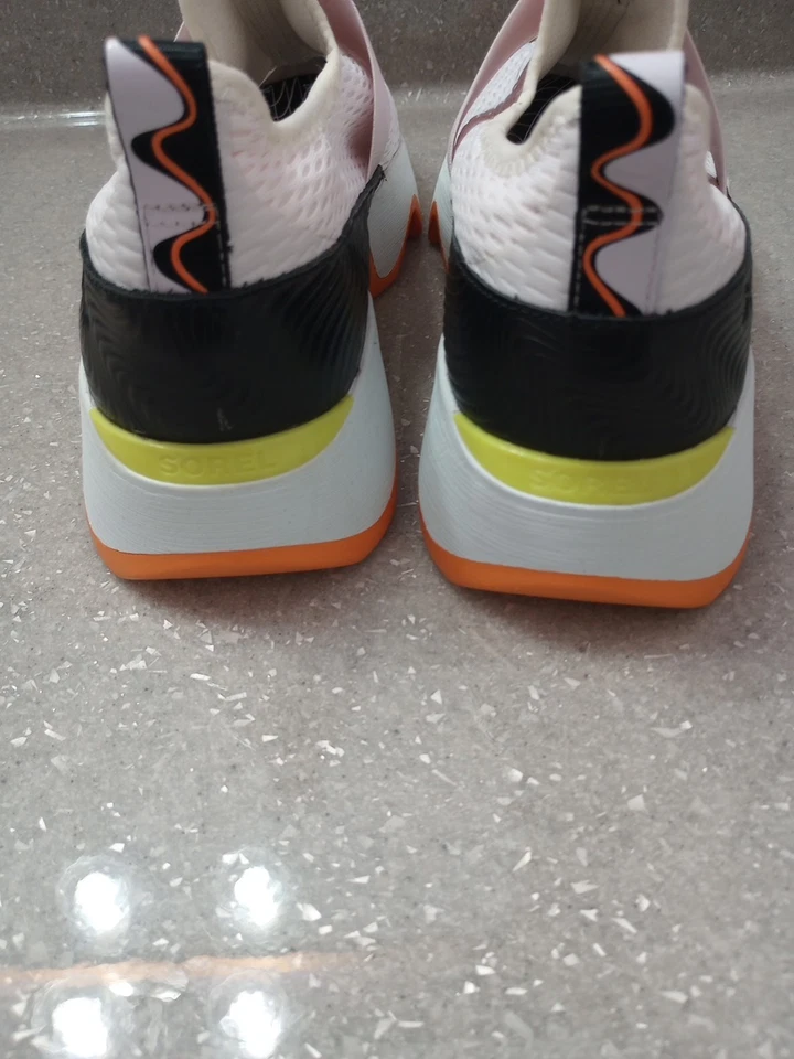 Sorel Kinetic Impact II para mujer talla 12 Foto 3 de 4