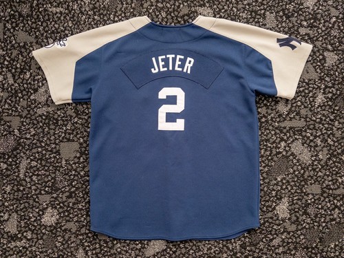 Nike Derek Jeter #2 Navy Jersey size XL - Picture 4 of 4