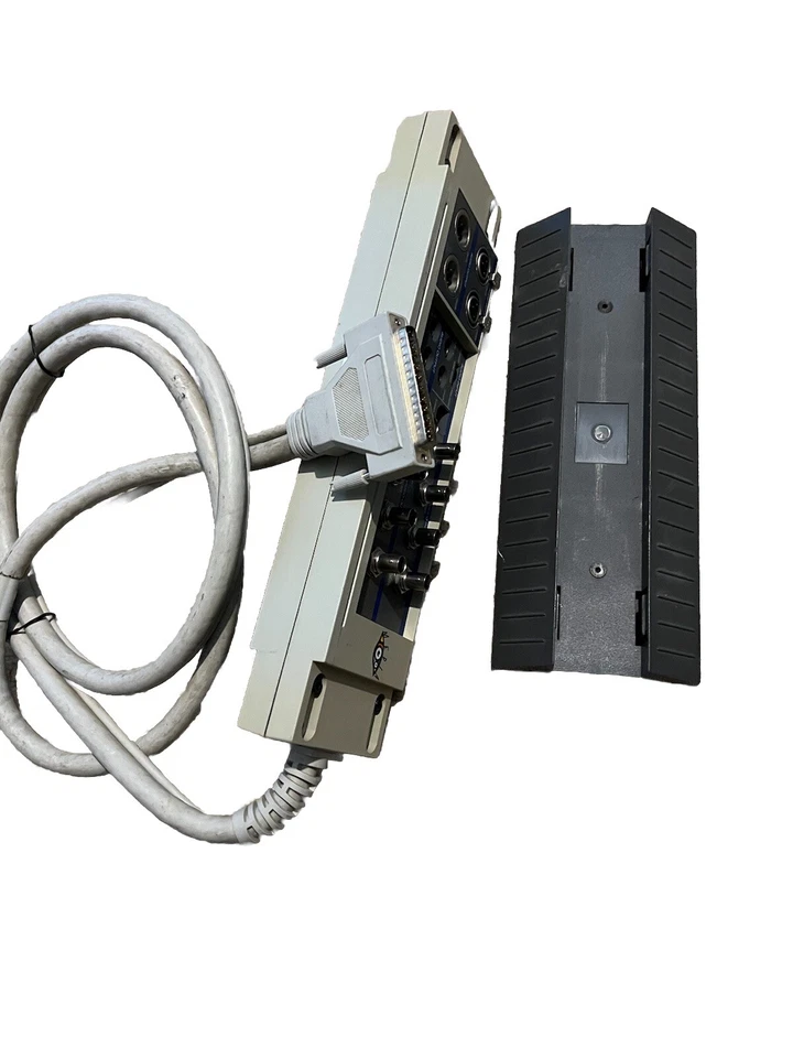 Media100 Editing Suite(Video Card,Connectivity + Stand + Original Software ) - Image 3 of 4