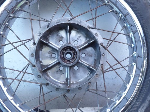 1978 Kawasaki KZ650 B2A K628-4) chrome rear wheel rim 18in - Picture 2 of 13