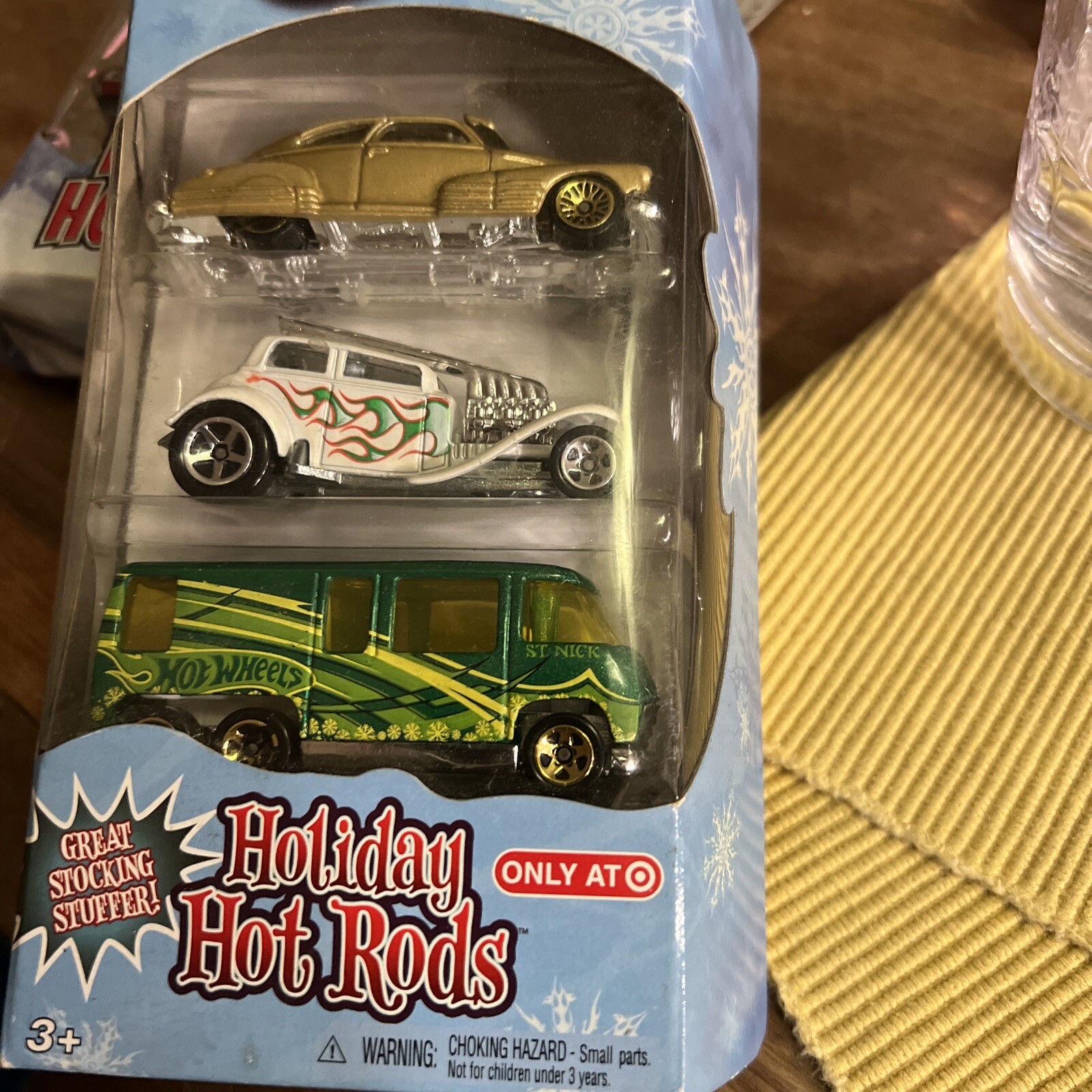 Picture 1 of 3