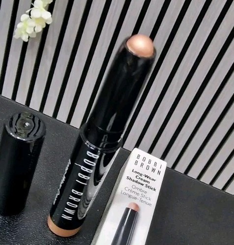 Bobbi Brown Mini Travel Size Longwear Cream Shadow Stick, Golden Pink, 0.9g - Picture 2 of 3