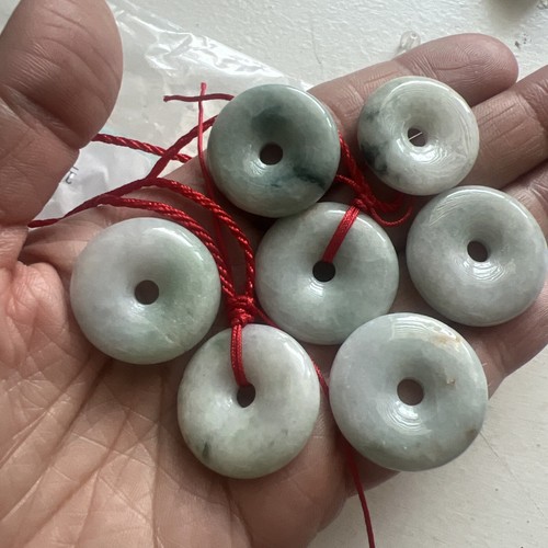 Grade A 100% Natural Light Jadeite Jade Pendant Circle Donut 平安扣 Tied Red Rope - Picture 6 of 9