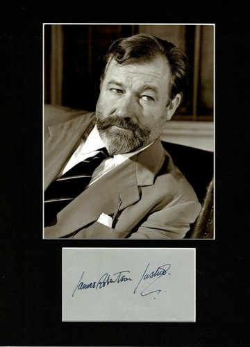 JAMES ROBERTSON JUSTICE  DOCTOR IN THE HOUSE SIGNED AUTOGRAPH DISPLAY UACC  - Bild 1 von 4