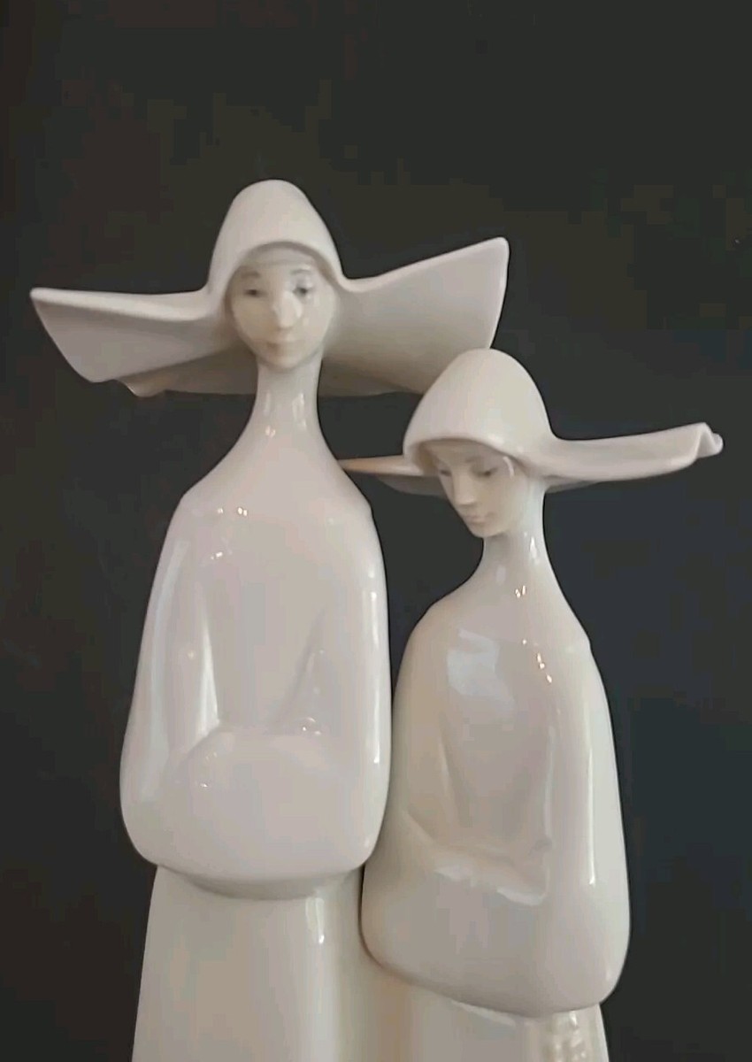 Lladro Figurine Large Nuns Monjas #4611 Retired Fulgencio Garcia