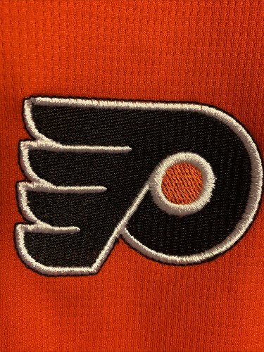 Polo Philadelphia Flyers NHL con risciacquo 3 bottoni colletto camicia Flyers. - Foto 12 di 12