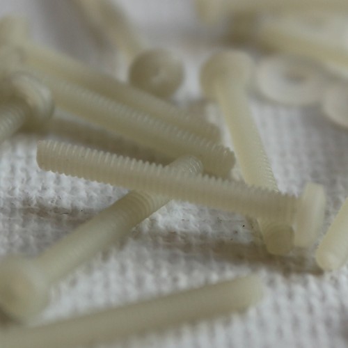 50 tuercas reforzadas rellenas de vidrio M2 M3 M4 M5 M6 M8 longitud 16 mm-60 mm - Imagen 9 de 75