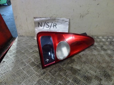 RENAULT ESPACE EXPRESSION 2.0 2004 PASSENGER REAR LIGHT CLUSTER 8200027153