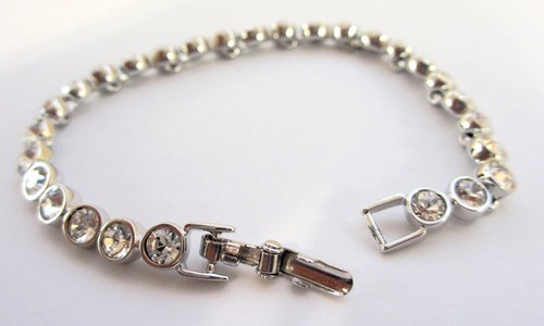 Pulsera Swarovski 1791305 para mujer con cristales de tenis enchapados en rodio con caja - Imagen 7 de 12