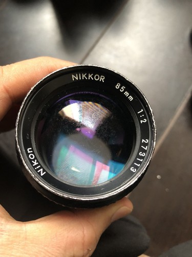 Nikon Nikkor 85mm F2 Ais lens for Nikon Film and Nikon Digital SLR cameras - Picture 14 of 14