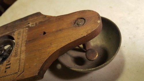 Patent 7. September 1886 selbstwirkende Glocke mit Uhrwerk Mechanismus und Stolperdraht Alarm - Bild 5 von 8