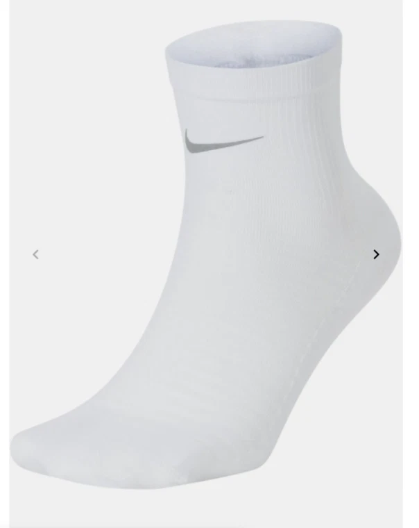 Nike Spark Lightweight Running Ankle Socks. Nike CH