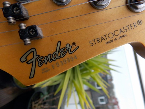 FENDER STRATOCASTER Blackie Made in Japan Electric Guitar 1986-87 MIJ Fuji Gen - Picture 13 of 24