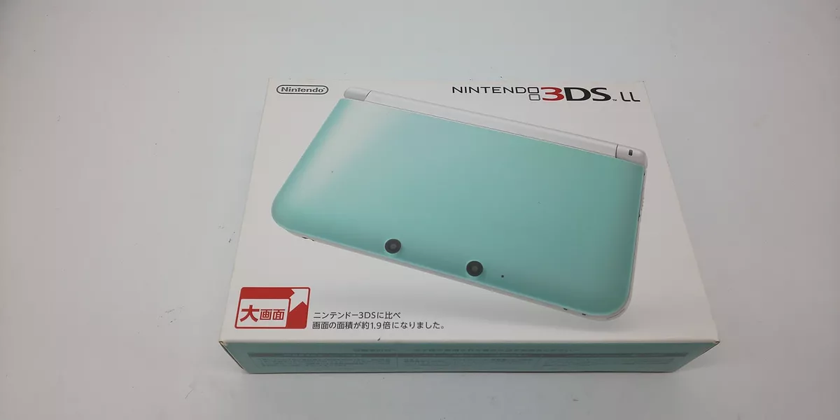 Nintendo 3DS LL mint X white