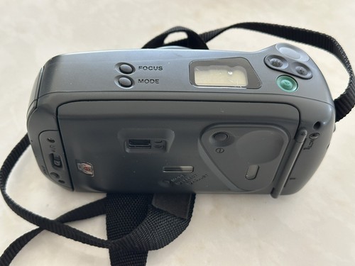 Pentax Zoom 90 WR 35mm Point and Shoot Film Camera Black + Case Tested Read - Picture 3 of 12