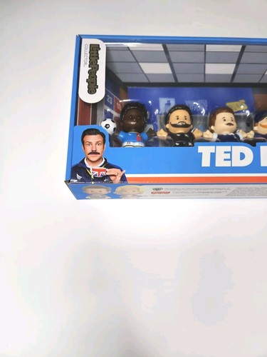 NIB Fisher-Price WB Little People Collector TED LASSO 6 Figures Special Edition - Picture 2 of 11
