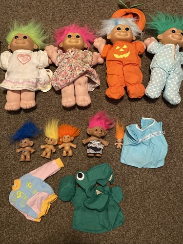 Vintage Russ Troll 12 Inch Doll Lot Of 4 With Outfits Plus Smaller Trolls