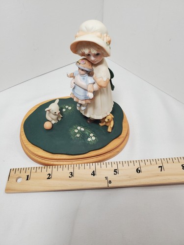 1984 Jan Hagara “Mandy” Figurine Girl with Baby Doll. Small Wooden Trinket Box - Picture 7 of 8