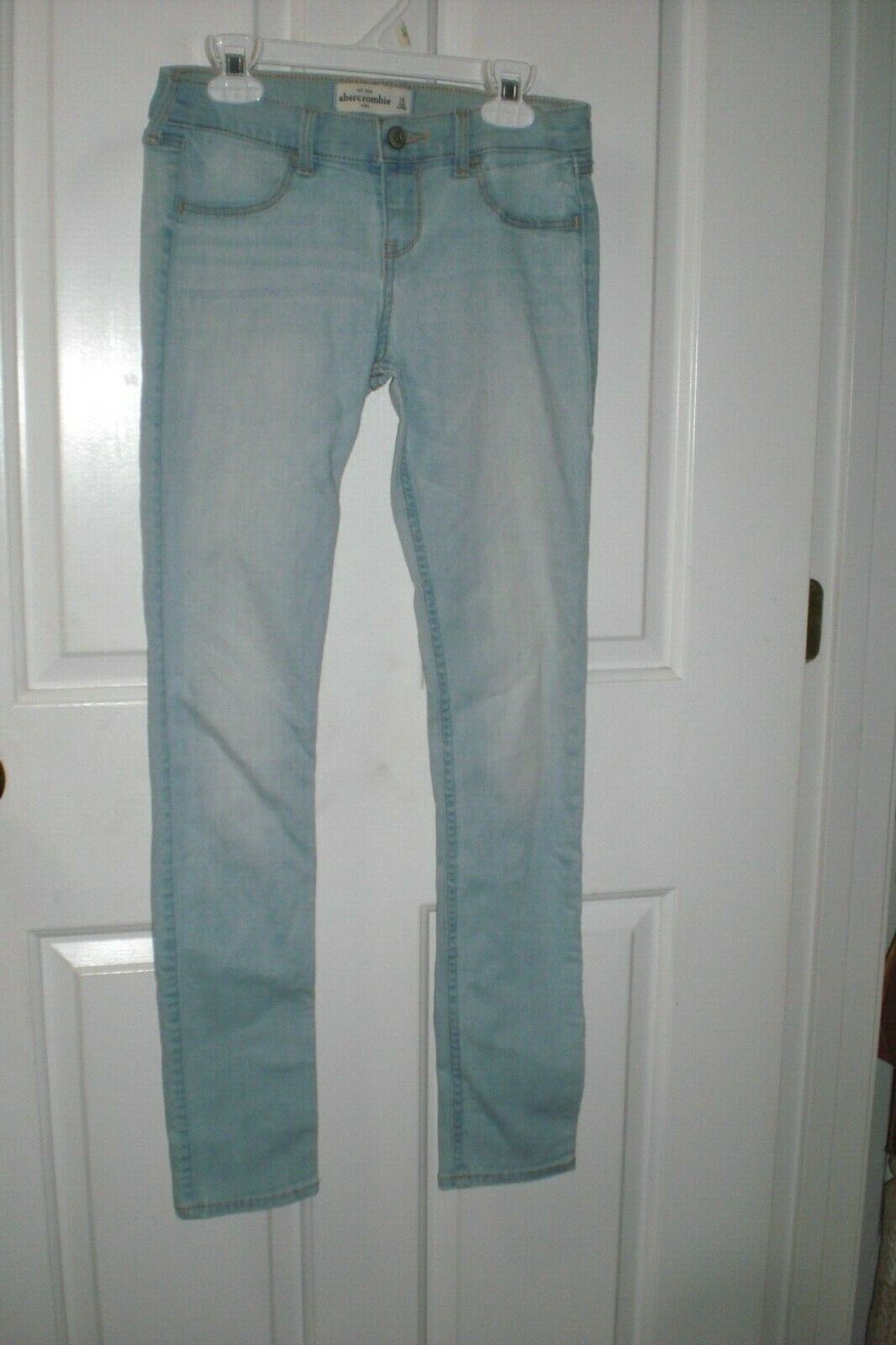 Picture 3 of 6