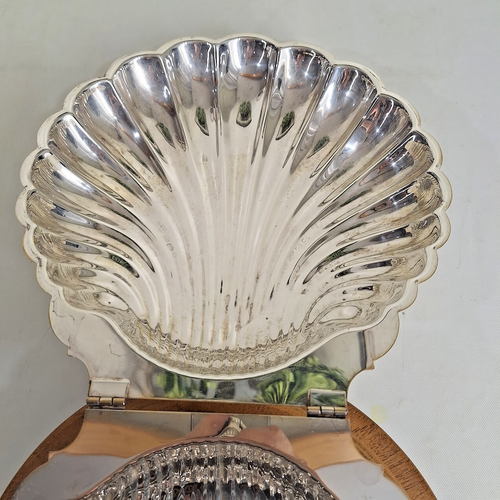 Vintage Eton Dolphin Handle Clam Shell Silver Plated Electrified Bun Warmer - Imagen 7 de 10