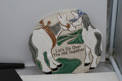 SMOKEY MOUNTAIN POTTERY HORSES LETS GO OVER THE HILL TOGETHER WALL PLAQUE GA
