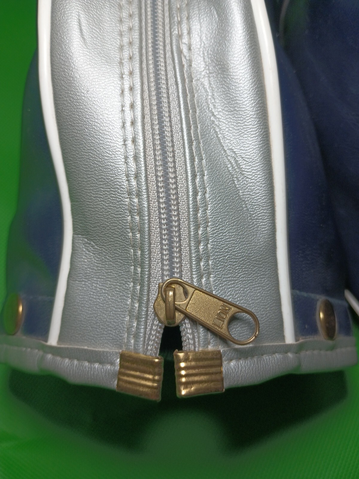 Picture 6 of 11