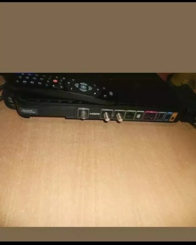 DECODER MY SKY HD HUMAX ESi-160 WIFI 4K DVBT2 HARD LEGGE SCHEDE  SKY Q - Foto 8 di 8