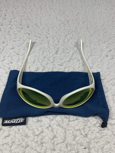 Vintage Arnet Arnette Hot Cakes Sunglasses White with Yellow lens Made in Italy - Picture 10 of 10