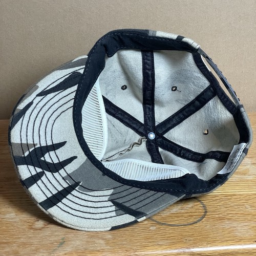 Vintage Cabelas Predator Camo SnapBack Hat Hunting Cap Brushed Chamois USA Made - Picture 8 of 11