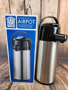 Bakers & Chefs Commercial 74.4 oz (2.2 L) Airpot L/N Excellent