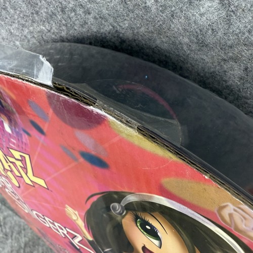 Bratz Star Singerz Jade NRFB MGA Entretenimiento Con Micrófono 2007 Nuevo En Caja - Imagen 10 de 17