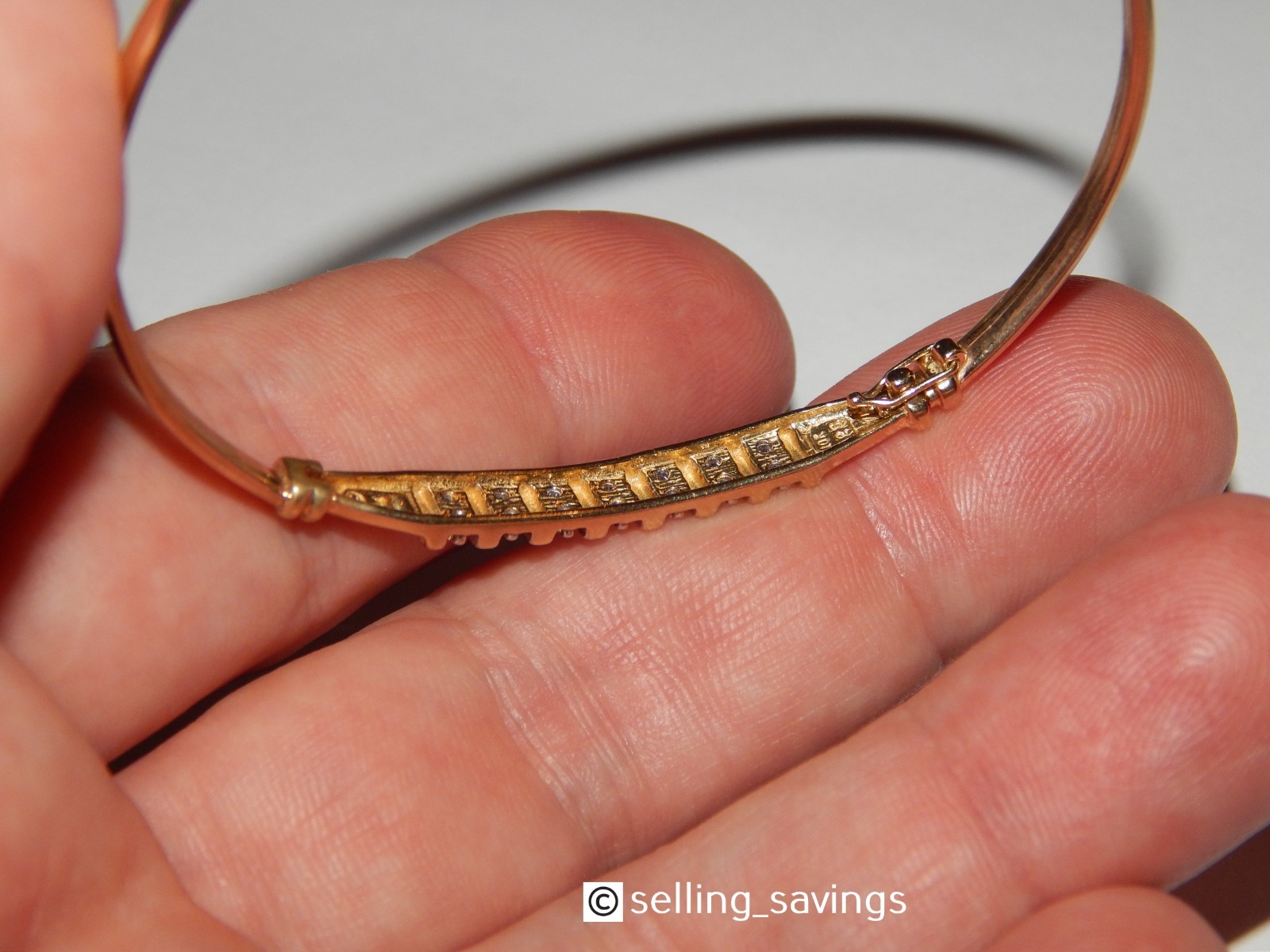 10K SOLID YELLOW GOLD DIAMOND FLEX BANGLE BRACELET - image 3