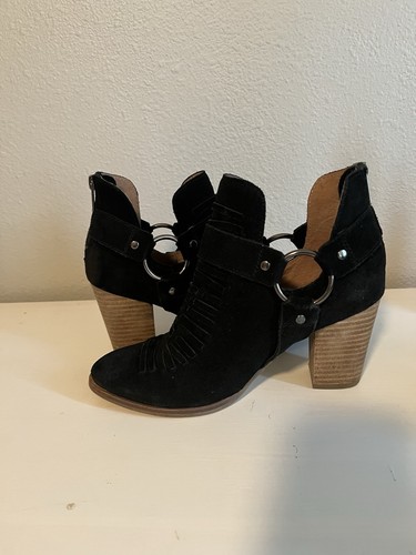 Seychelles Impossible Black Suede Leather Ankle Booties Block Heel Western 7.5 - Picture 3 of 7