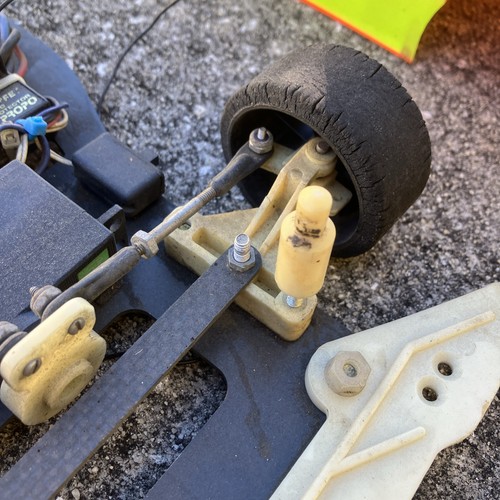 Vintage RC10L RC Car, 1/10 Scale Pan Car, RC10 L - Picture 3 of 12