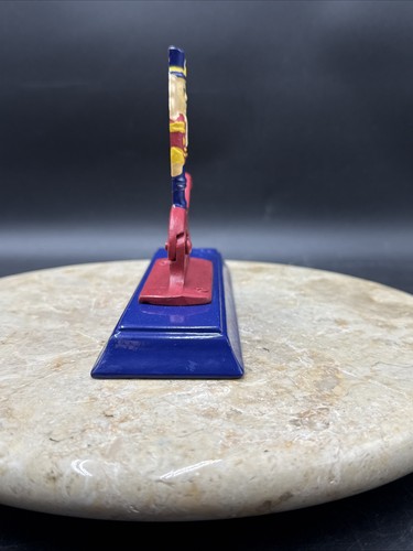 Schiaccianoci vintage con schiaccianoci in ghisa su base in legno 2006 - Foto 8 di 8