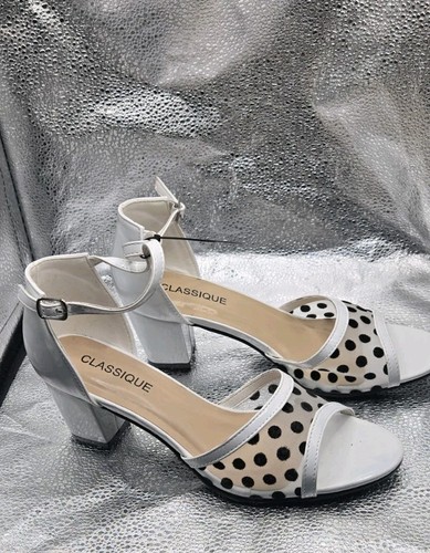 Classique Polka Dot Women's sandal in white with black polka dots. New Size 10 - Picture 4 of 7