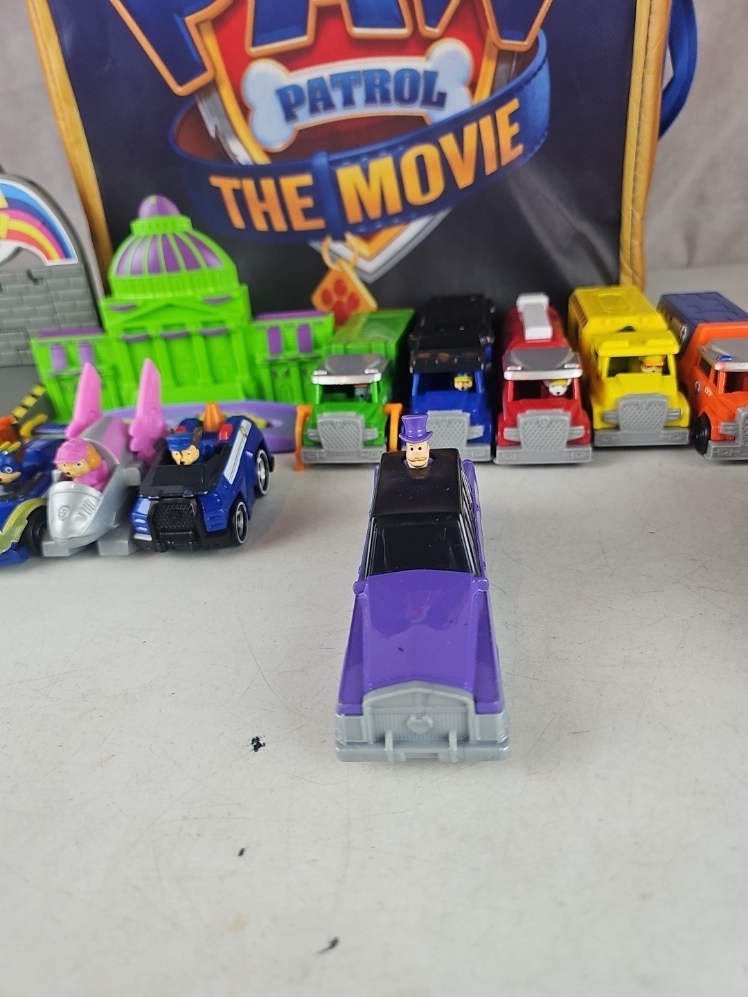 Picture 3 of 16