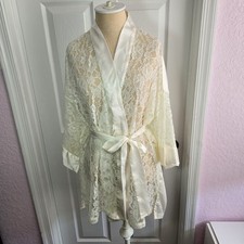 Victoria  s Secret Gold Labe Vintage Satin Lace Ivory Robe One Size Lingerie