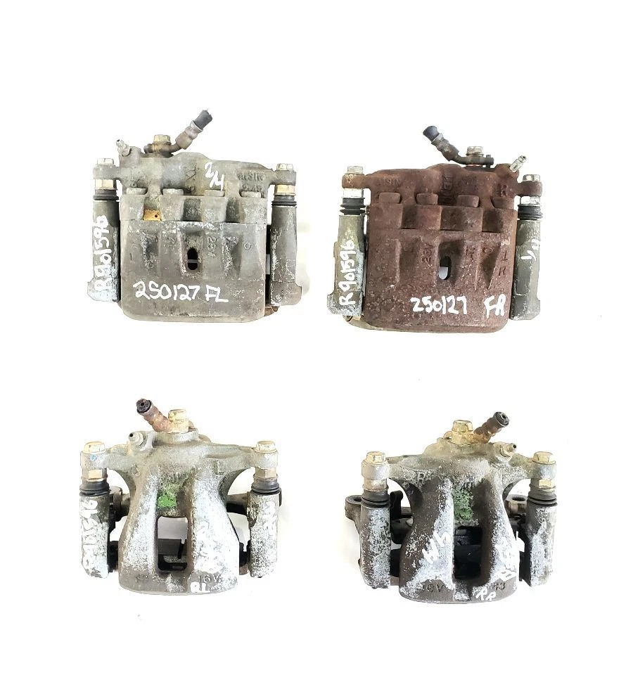 Juego de 4 pinzas de freno delanteras y traseras OEM Lexus SC300 1992 1998  Foto 2 de 4