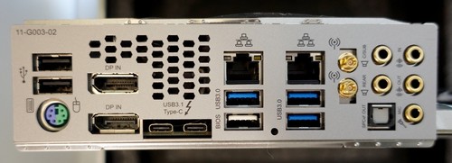 GIGABYTE X299 DESIGNARE nur Hauptplatine - Brandneu im Karton - keine Kabel enthalten - Bild 4 von 4