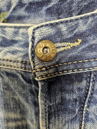 Diesel Jeans Mens 28x30 Larkee Unique Wash Faded Whiskered Patched Vtg Blue Jean - Picture 8 of 19