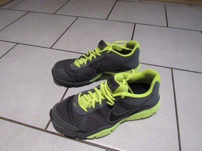Nike Dual Fusion Herren Sneaker Gr. 42
