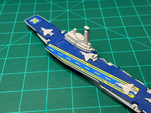 Matchbox Sea Kings 1976 Aircraft Carrier Guided Missile Destroyer Convoy Escort - Picture 10 of 13