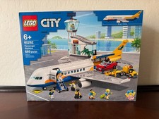 LEGO City Passenger Airplane Set 60262 669 Pcs 