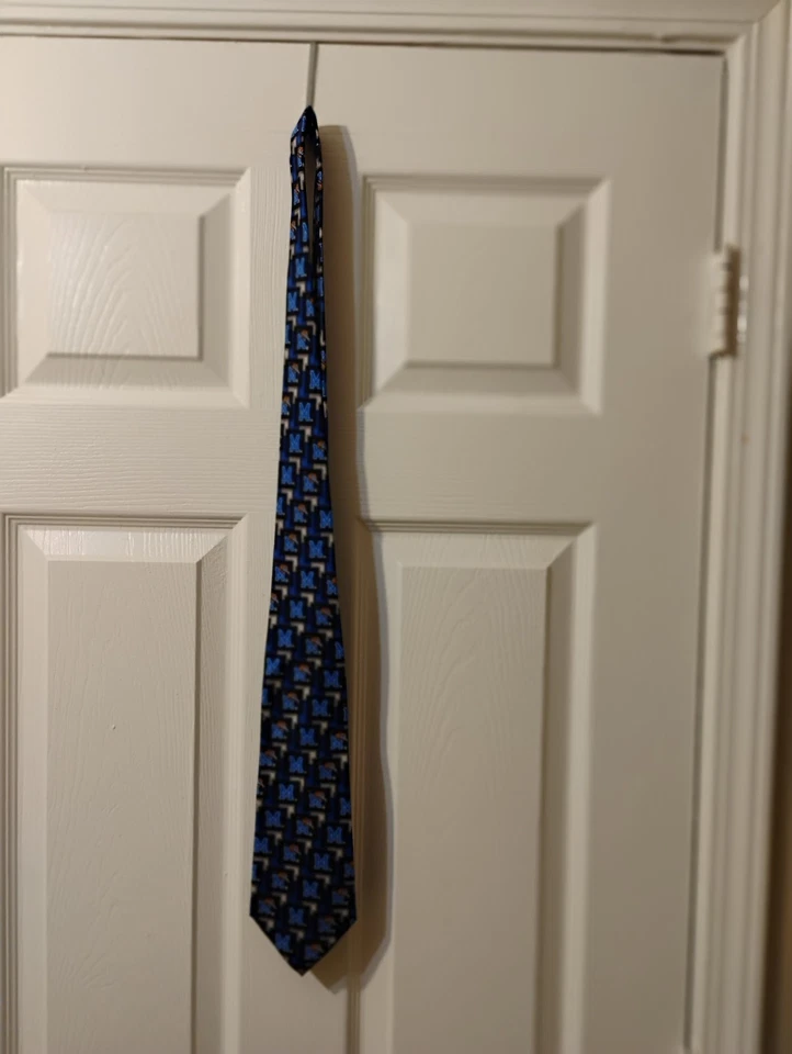 Corbata para hombre logotipo de Tigres de la Universidad de Memphis Foto 2 de 4