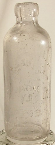 LOBUE & CO BUFFALO NY NEW YORK HUTCHINSON SODA BOTTLE - Picture 3 of 5