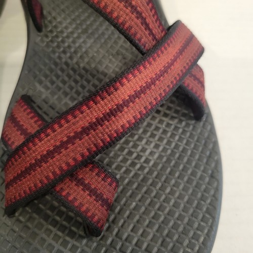 CHACOS womens classic strappy sz 8. Hiking, water sport camp, outdoor adventure  - Picture 2 of 10